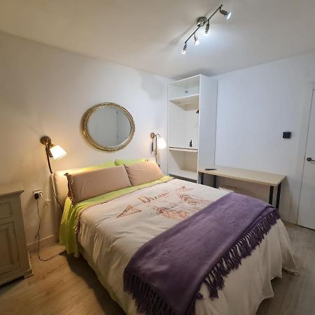 Alojamiento Can Buxeres L'Hospitalet de Llobregat Buitenkant foto