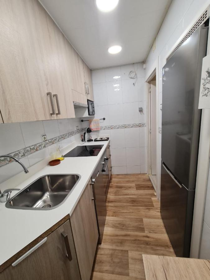 Alojamiento Can Buxeres L'Hospitalet de Llobregat Buitenkant foto